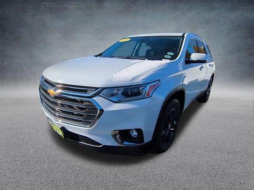 2020 Chevrolet Traverse LT Cloth