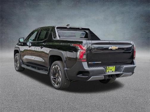 2025 Chevrolet Silverado EV LT