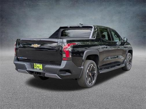 2025 Chevrolet Silverado EV LT
