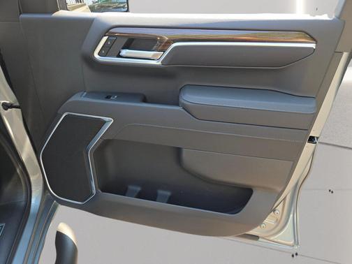 Sterling Gray Metallic 2026 Chevrolet Silverado 1500 RST