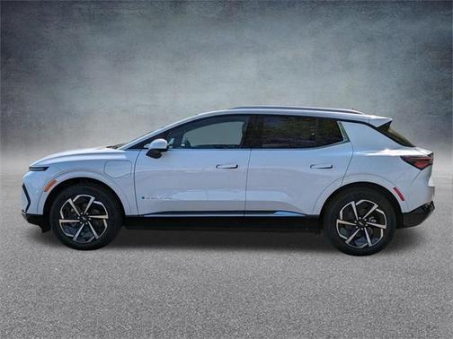 2025 Chevrolet Equinox EV LT 2