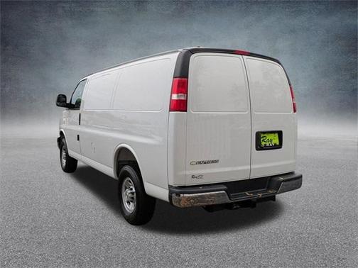 2025 Chevrolet Express 3500 Work Van