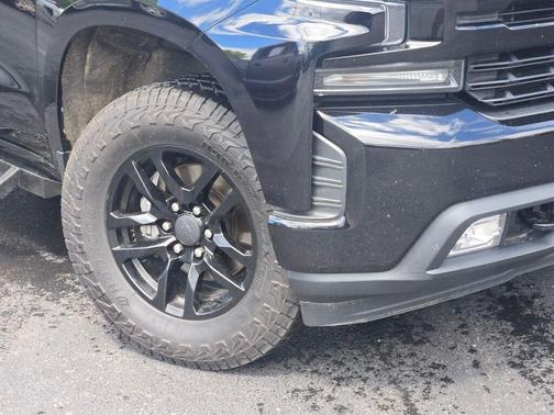 Black 2019 Chevrolet Silverado 1500 RST