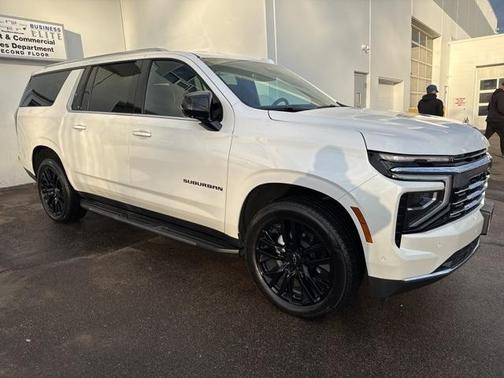 2025 Chevrolet Suburban Premier