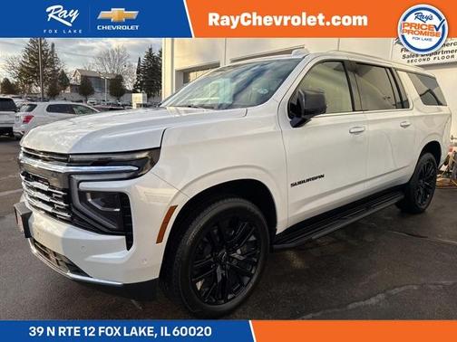 Iridescent Pearl Tricoat 2025 Chevrolet Suburban Premier SUV