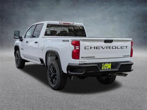 2025 Chevrolet Silverado 2500 Custom