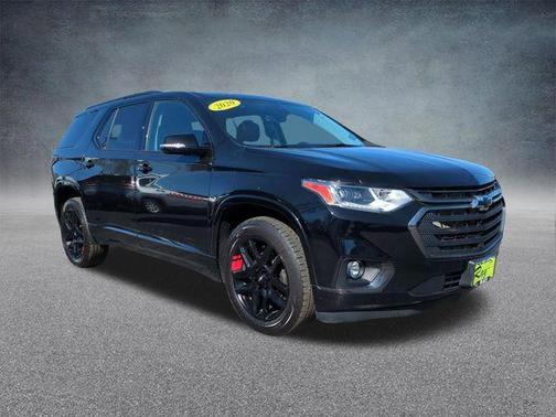 Mosaic Black Metallic 2020 Chevrolet Traverse Premier
