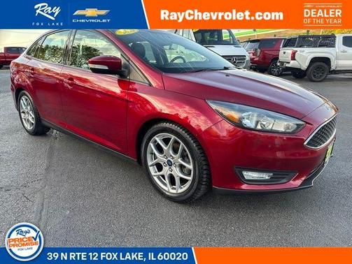 Ruby Red Metallic 2015 Ford Focus SE