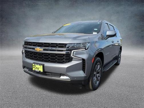 2022 Chevrolet Suburban LS