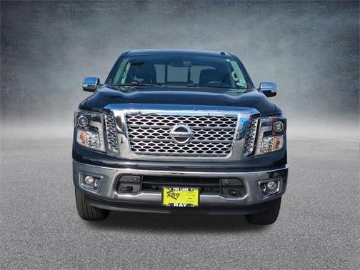 2017 Nissan Titan SL