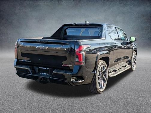 2025 Chevrolet Silverado EV RST