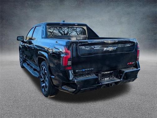 2025 Chevrolet Silverado EV RST