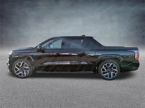 2025 Chevrolet Silverado EV RST