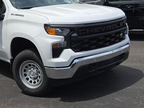 Summit White 2026 Chevrolet Silverado 1500 WT