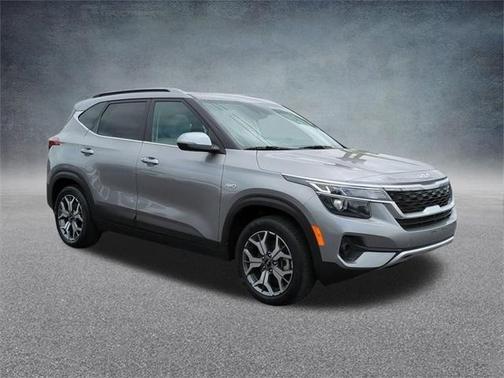 2022 Kia Seltos EX