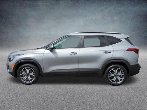 2022 Kia Seltos EX