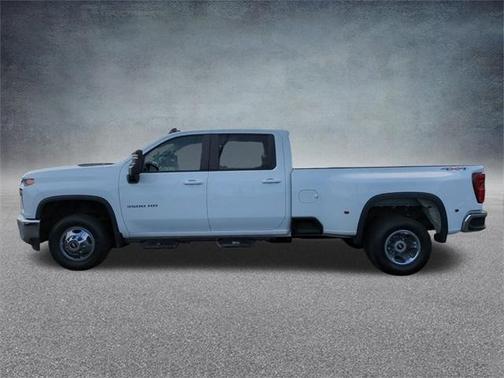 2022 Chevrolet Silverado 3500 LT