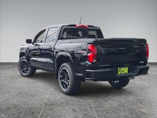 Black 2026 Chevrolet Colorado Z71