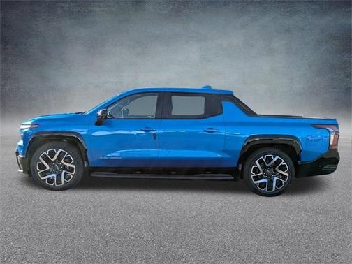 2025 Chevrolet Silverado EV RST