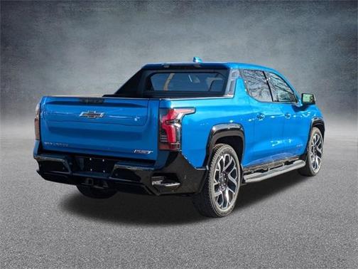2025 Chevrolet Silverado EV RST