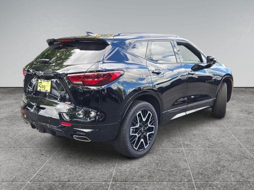 Black 2026 Chevrolet Blazer RS