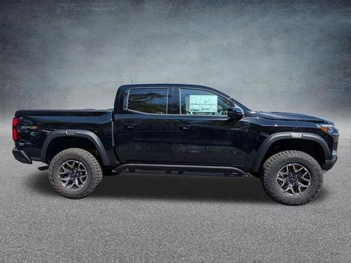 Black 2026 Chevrolet Colorado ZR2