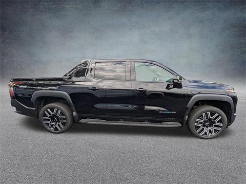 2026 Chevrolet Silverado EV LT