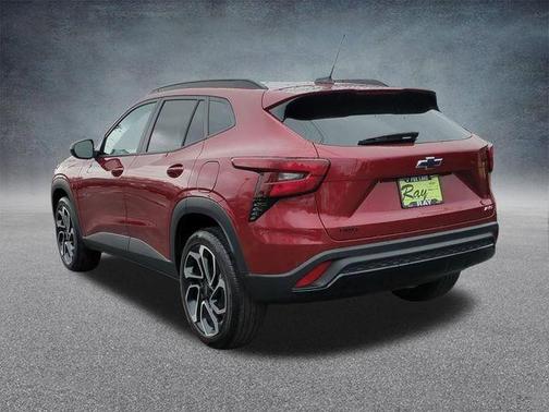 Crimson 2025 Chevrolet Trax 2RS