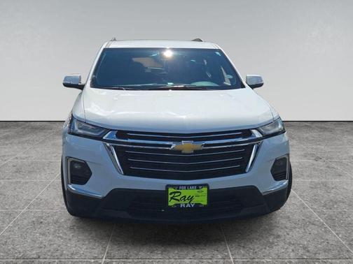 Summit White 2023 Chevrolet Traverse LT Cloth
