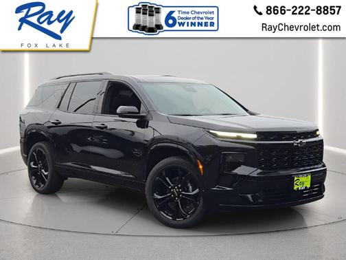 Mosaic Black Metallic 2027 Chevrolet Traverse RS