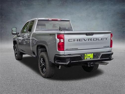 2026 Chevrolet Silverado 2500 Custom