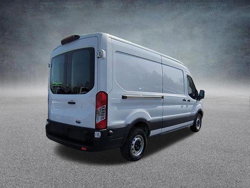2019 Ford Transit-250 148 WB Medium Roof Cargo
