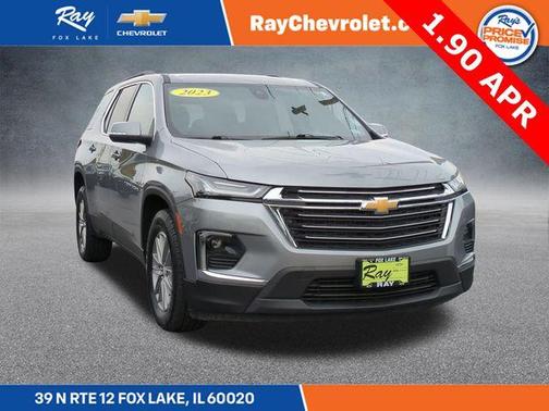 Sterling Gray Metallic 2023 Chevrolet Traverse LT Cloth