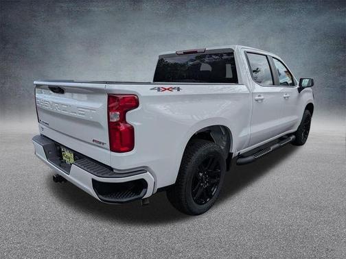 Summit White 2026 Chevrolet Silverado 1500 RST