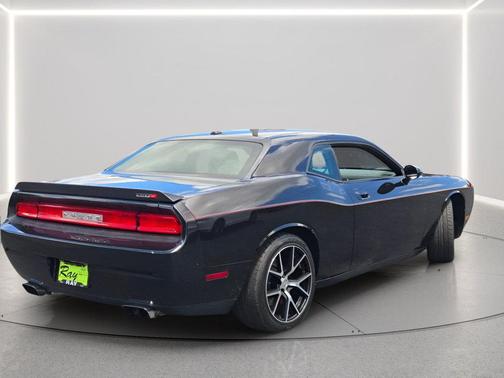 Brilliant Black Clearcoat 2010 Dodge Challenger SRT8