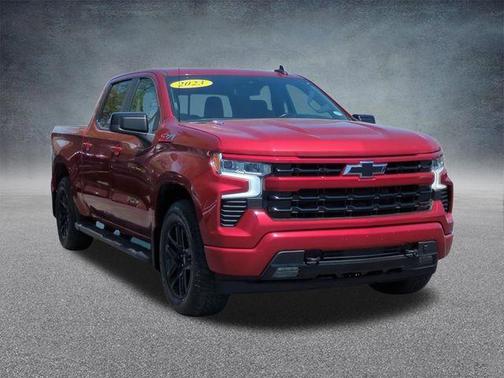 Radiant Red 2023 Chevrolet Silverado 1500 RST