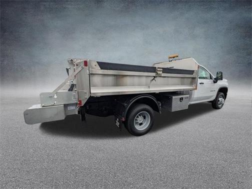2025 Chevrolet Silverado 3500 WT