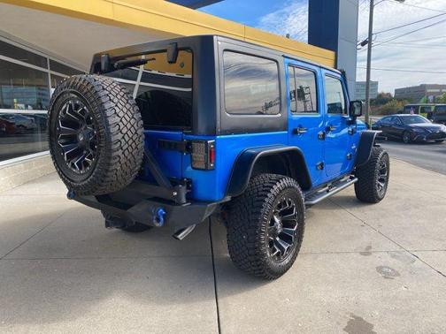 2016 Jeep Wrangler Unlimited Sport