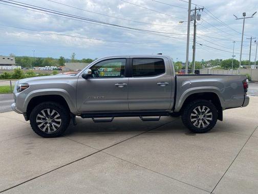 2022 Toyota Tacoma Limited