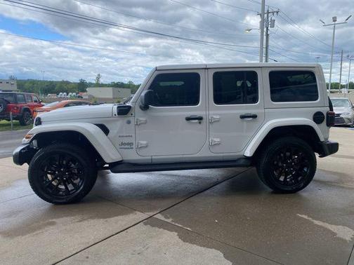 2022 Jeep Wrangler Unlimited 4xe Sahara