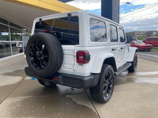 2022 Jeep Wrangler Unlimited 4xe Sahara