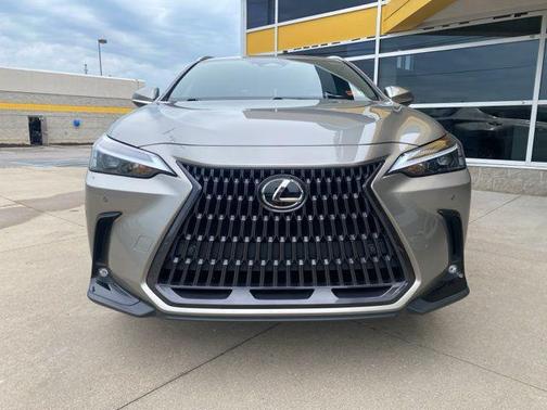2023 Lexus NX 350h Premium