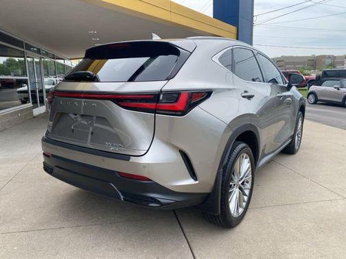 2023 Lexus NX 350h Premium