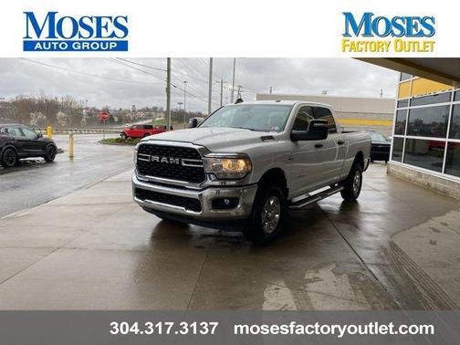 2023 RAM 2500 Big Horn Crew Cab 4x4 6'4' Box