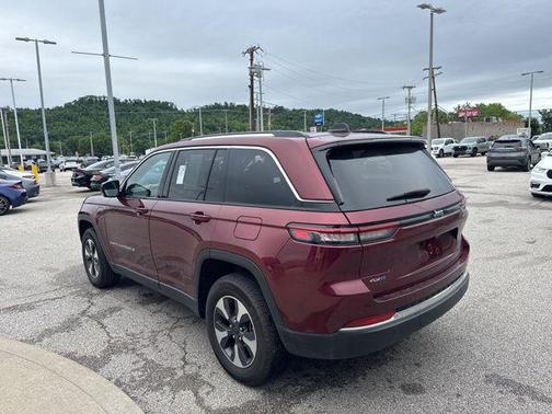 2023 Jeep Grand Cherokee 4xe Base