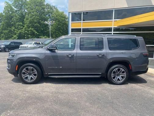 2023 Jeep Wagoneer L Series II 4x4