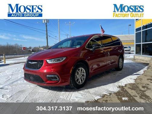 2025 Chrysler Pacifica L