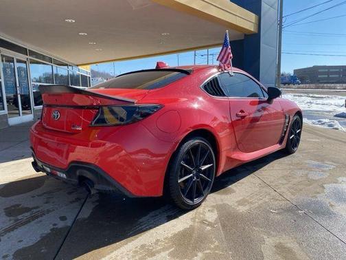 2024 Toyota GR86 Premium