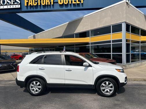 2013 Kia Sorento LX