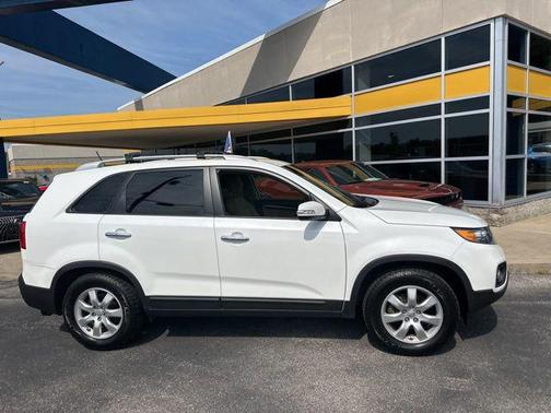 2013 Kia Sorento LX